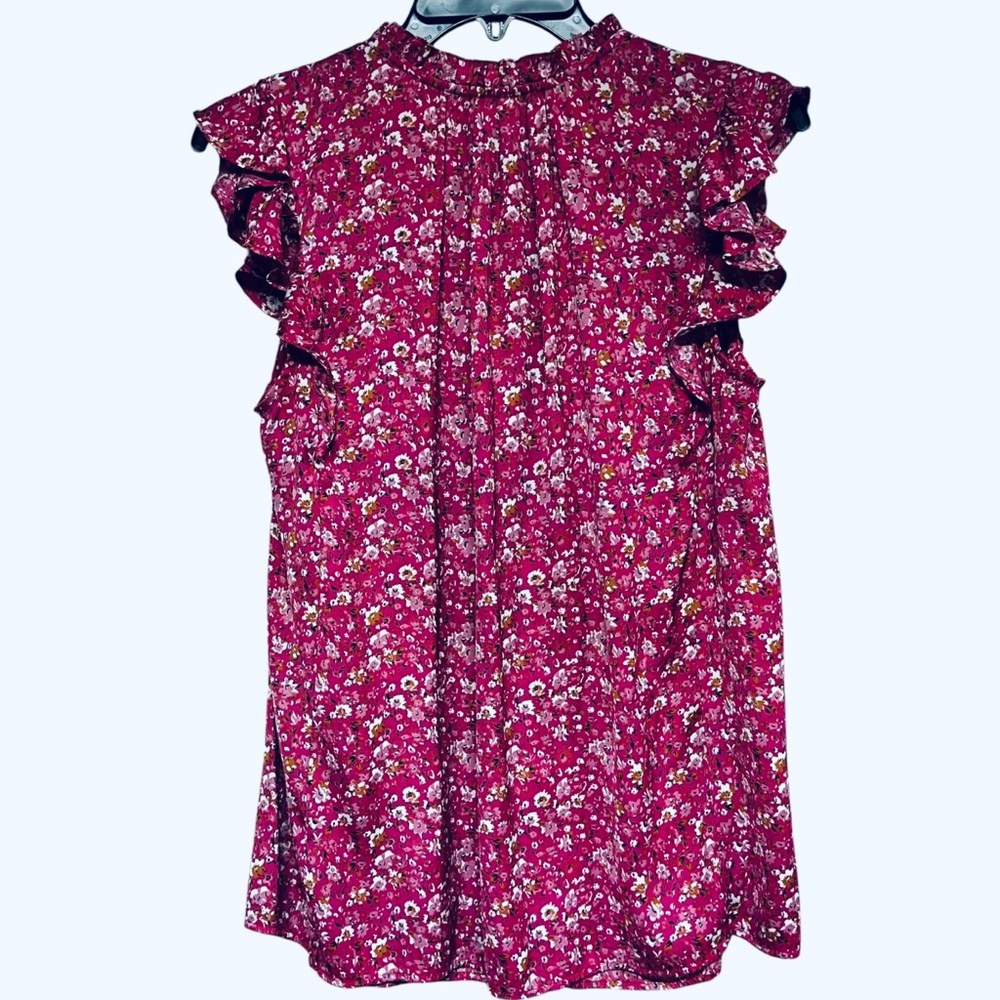 Cupcakes And Cashmere Pink Floral Ruffled Cap Sleeve Top Size Medium